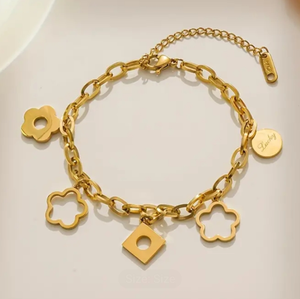 Clover pendant chain bracelet NWT 925 14KT